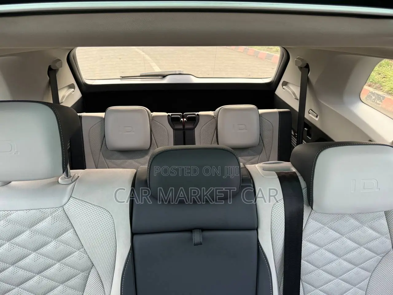 Volkswagen ID.6 2023 White