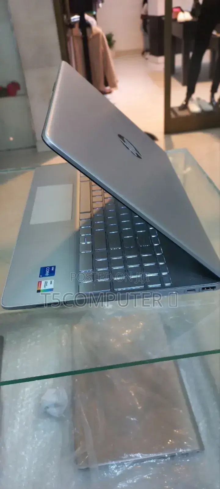 New Laptop HP 8GB Intel Core I7 SSD 512GB