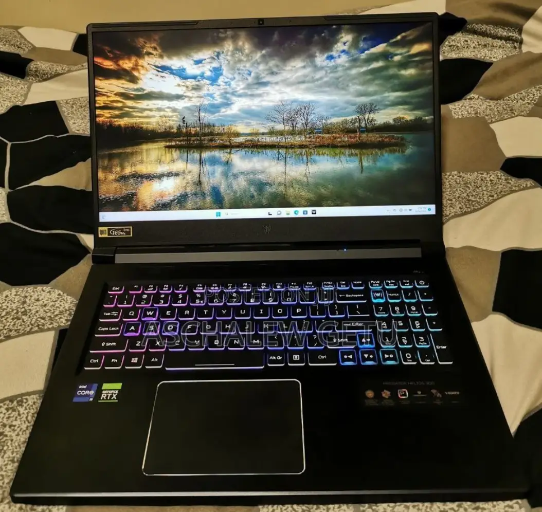 New Laptop Acer Predator Helios 300 16GB Intel Core I9 SSD 512GB