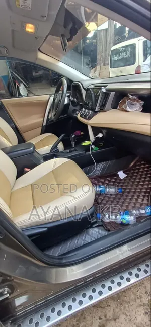 Toyota RAV4 2013 Gray