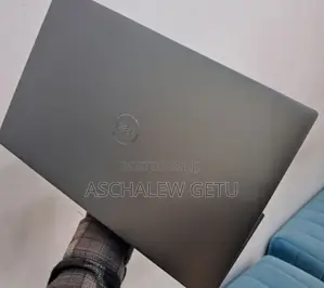 New Laptop Dell Precision 5550 16GB Intel Core I7 SSD 512GB