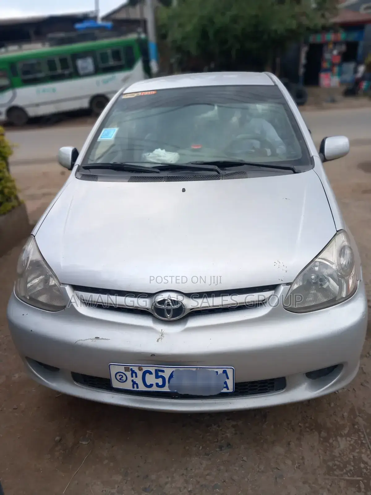 Toyota Platz 2004 Silver