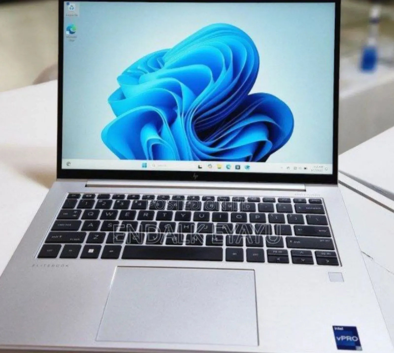 New Laptop HP 16GB Intel Core I7 SSD 512GB