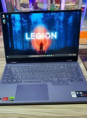 New Laptop Lenovo Legion 5 16GB AMD Ryzen 7 SSD 1T