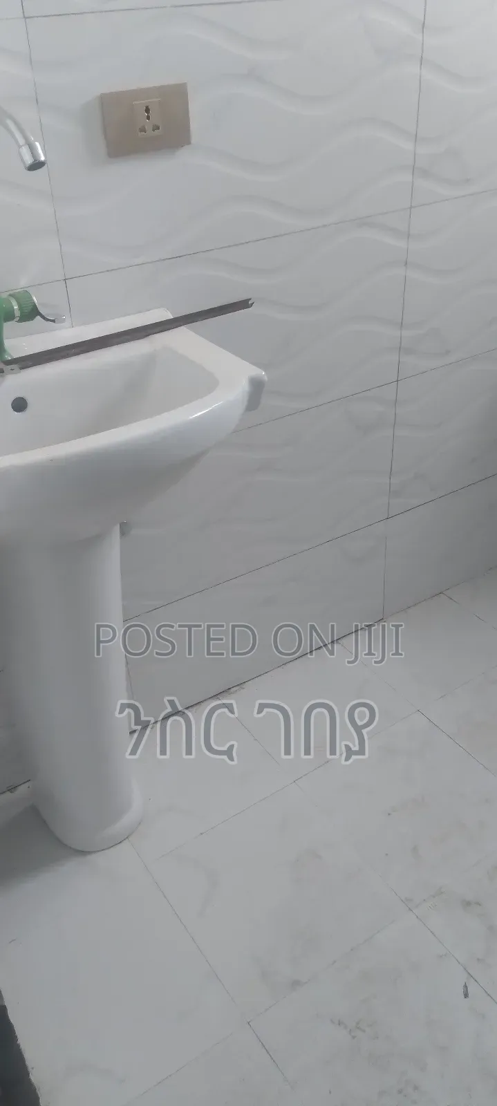 Furnished 2bdrm Condo in Ayat Mekedonia, Yeka for rent