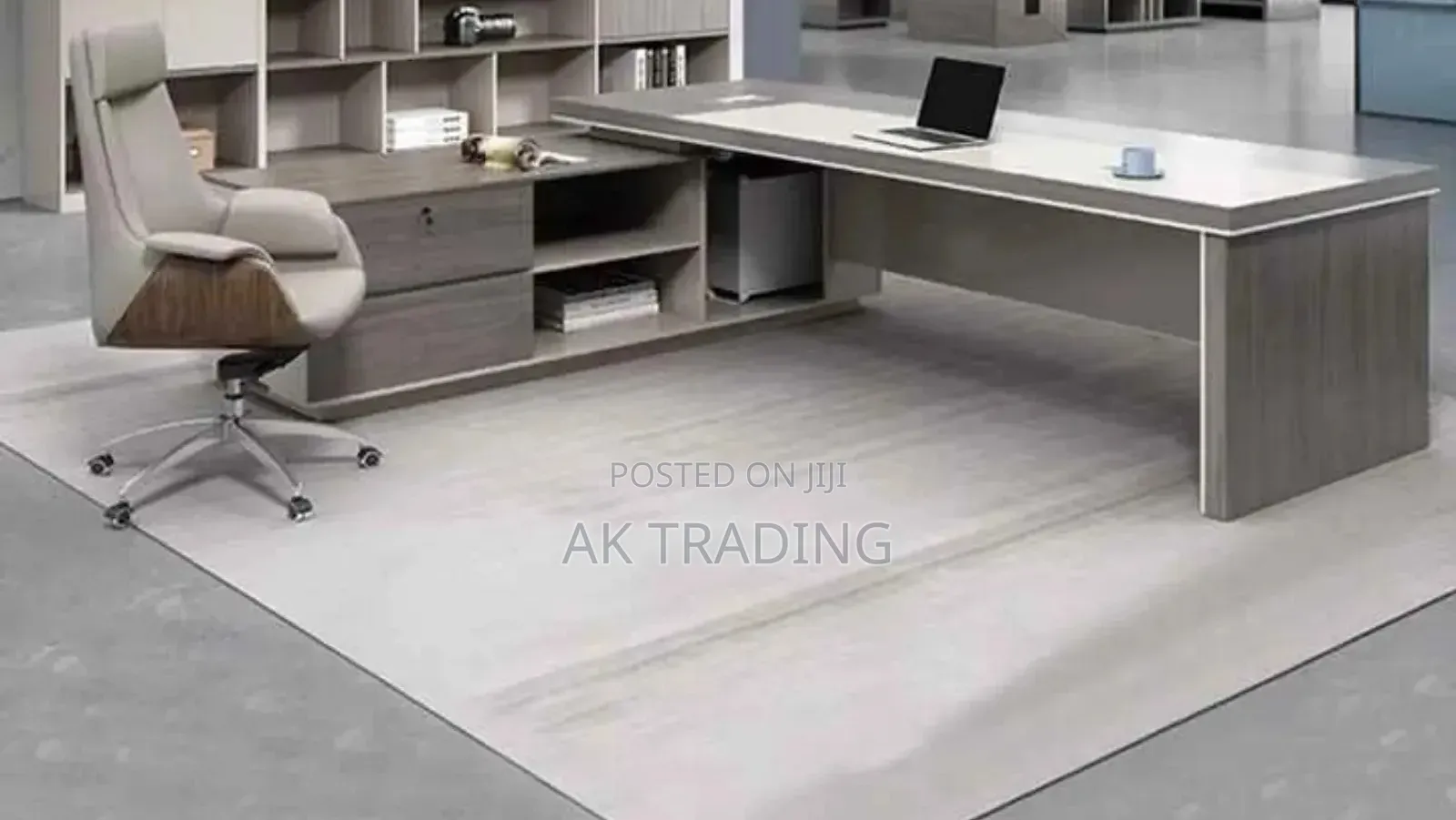 High-Quality Modern Manager Table and Chair