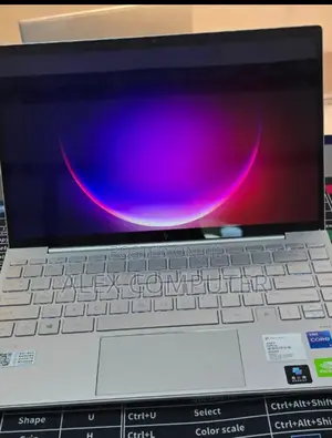 New Laptop HP Envy X360 16GB Intel Core I7 SSD 1T
