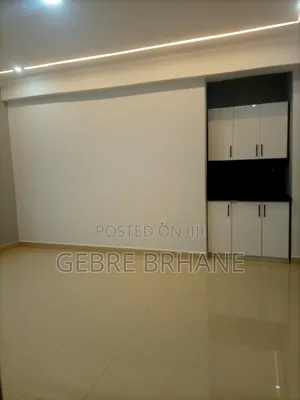 3bdrm Apartment in Apartment, Yeka for rent