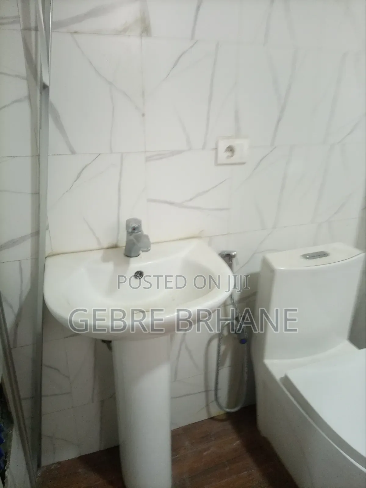 3bdrm Apartment in Apartment, Yeka for rent