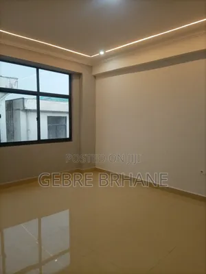 3bdrm Apartment in Apartment, Yeka for rent