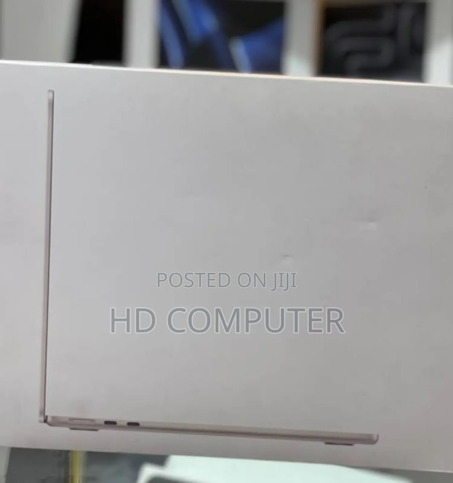 New Laptop Apple MacBook Air 2025 M4 13-Inch 16GB Apple M4 SSD 256GB