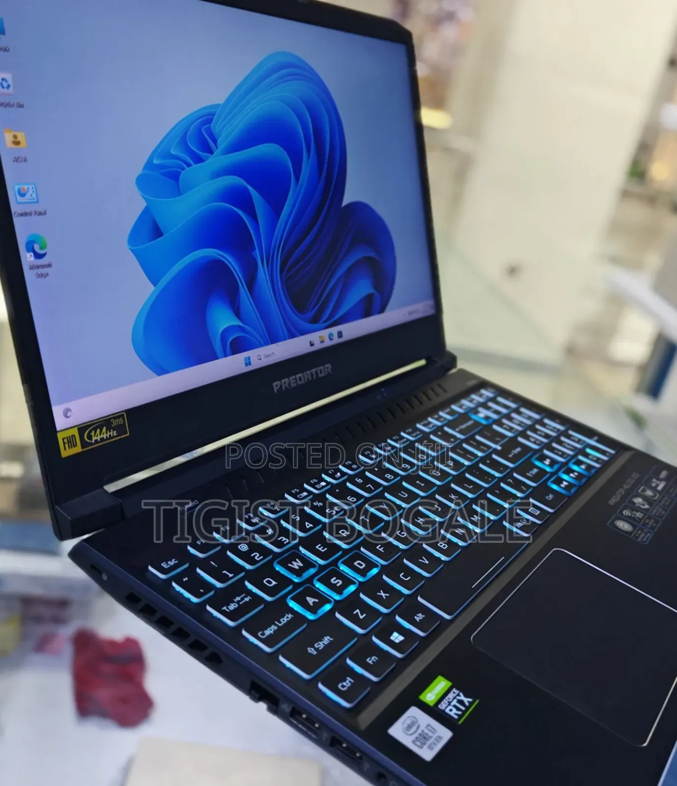 New Laptop Acer Predator Helios 300 16GB Intel Core I7 SSD 16 GB