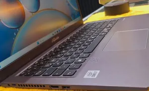 New Laptop Asus Vivobook 16 8GB Intel Core I7 SSD 512GB