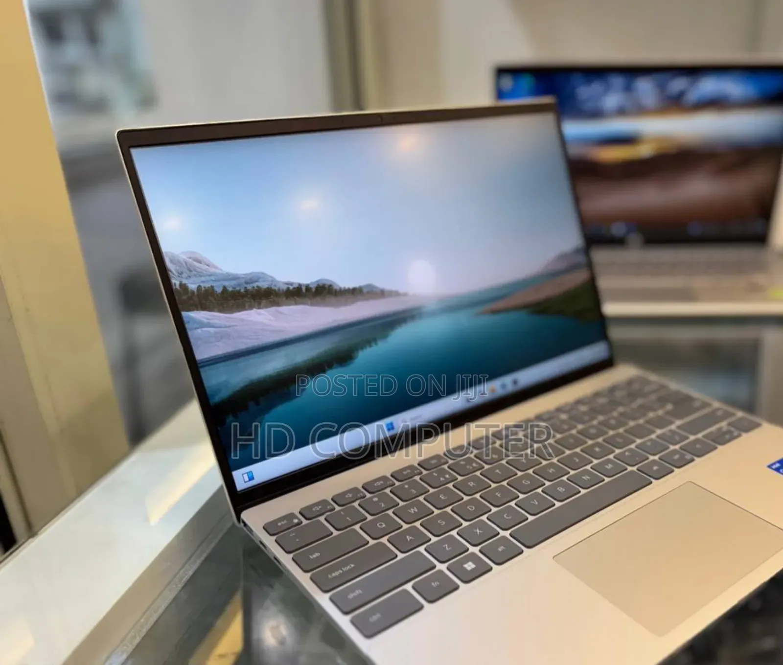 New Laptop Dell Inspiron 13 5378 16GB Intel Core I5 SSD 512GB