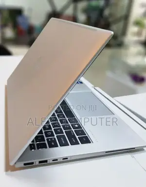 New Laptop HP EliteBook 840 10 16GB Intel Core I7 SSD 512GB