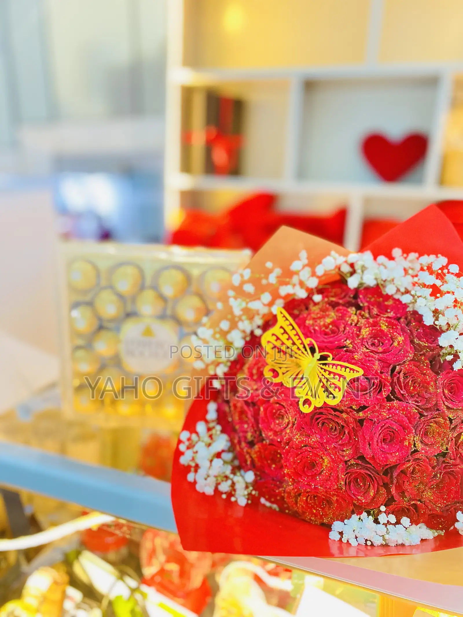 Flower and Ferrero 25psc Chocolate Gift