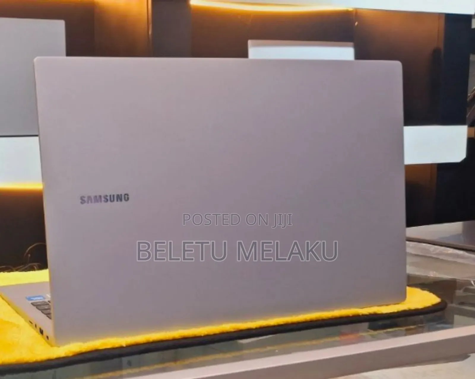 New Laptop Samsung Chromebook 3 11 16GB Intel Core I7 SSD 512GB