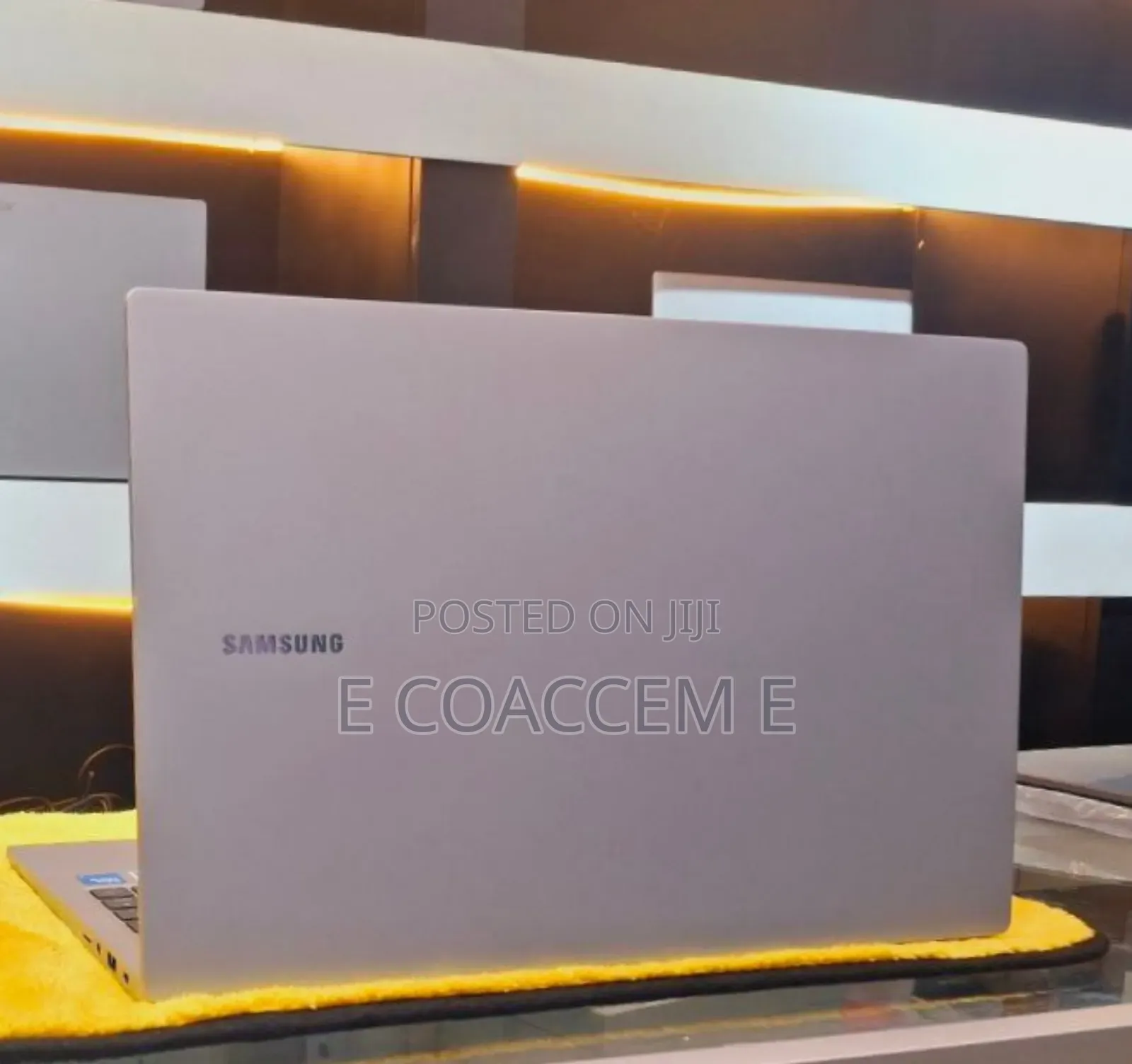 New Laptop Samsung 16GB Intel Core Ultra 7 SSD 512GB