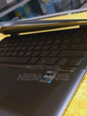 Photo - New Laptop HP Spectre X360 13 16GB Intel Core I7 SSD 512GB