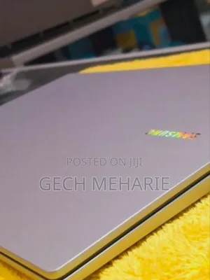 New Laptop Samsung Galaxy Book4 16GB Intel Core I7 SSD 512GB