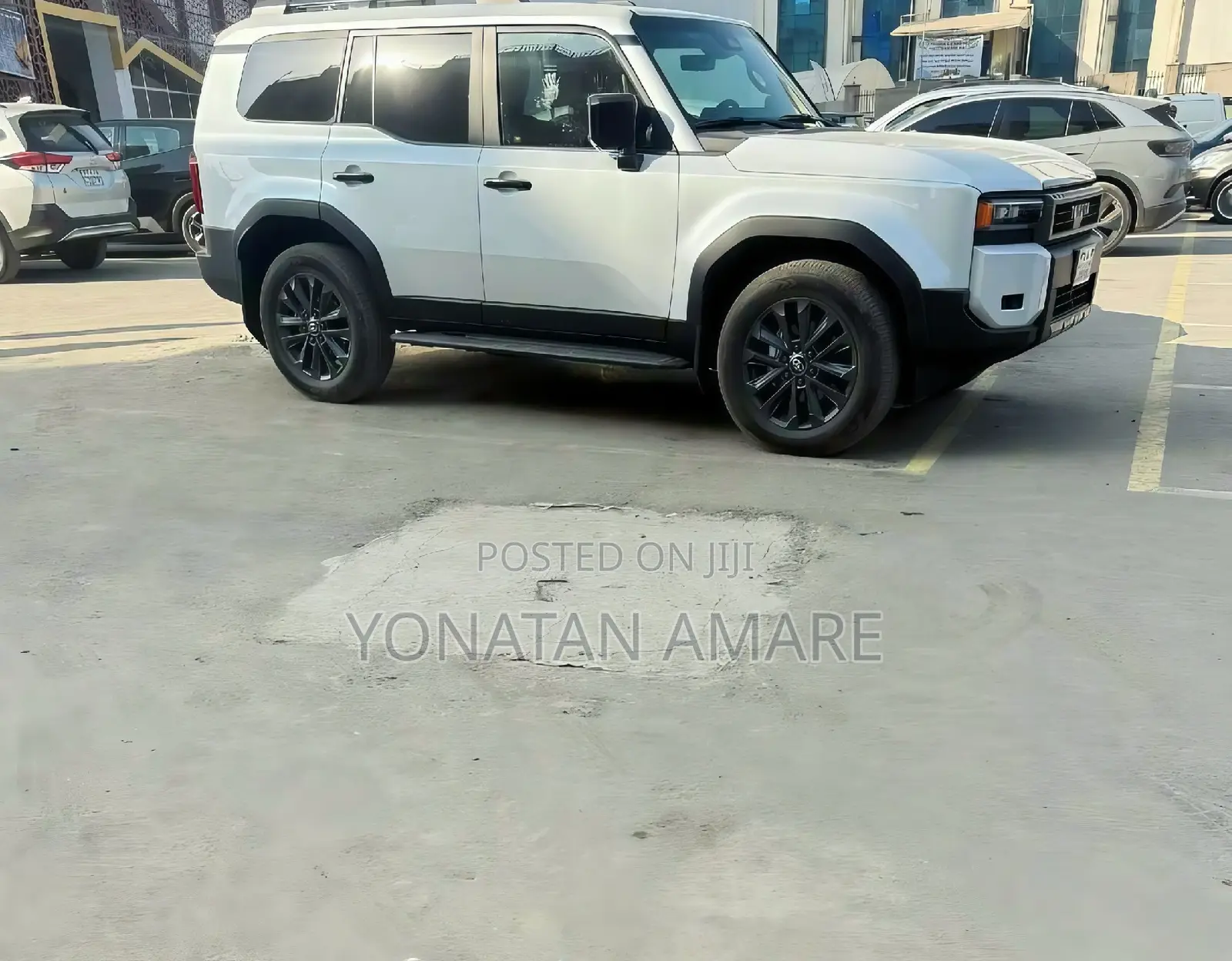 Toyota Land Cruiser Prado 2024 White