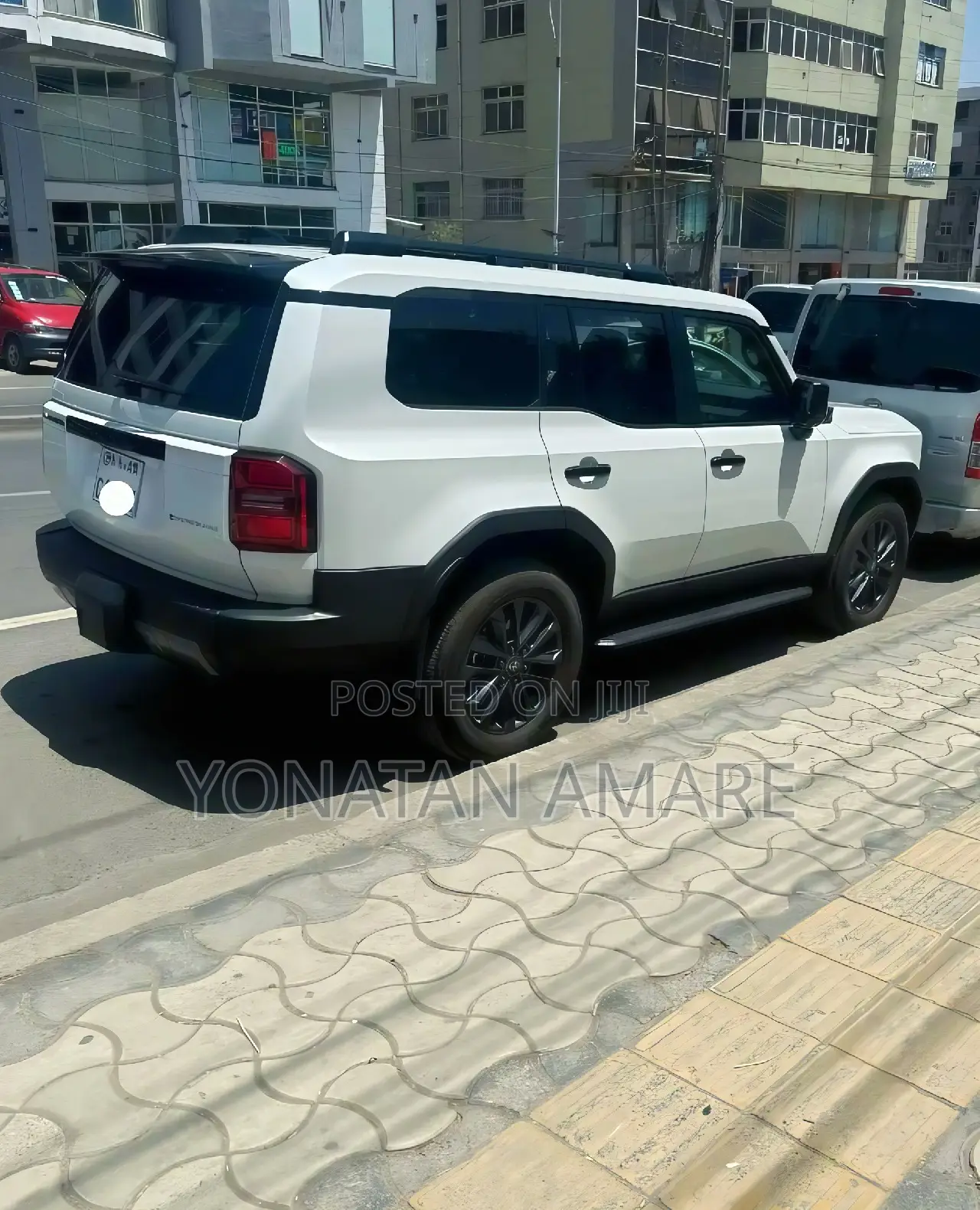 Toyota Land Cruiser Prado 2024 White