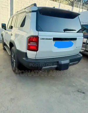 Toyota Land Cruiser Prado 2024 White