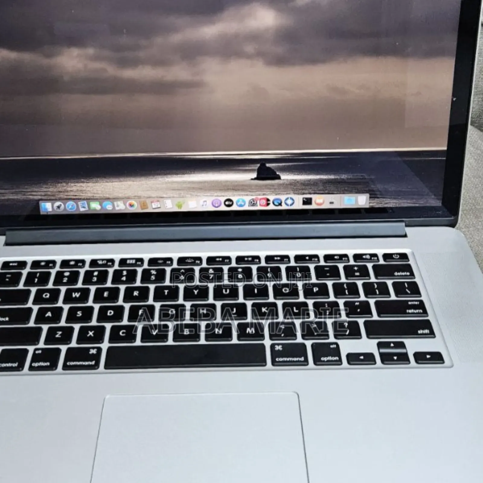 New Laptop Apple MacBook Pro 2015 16GB Intel Core I7 SSD 512GB