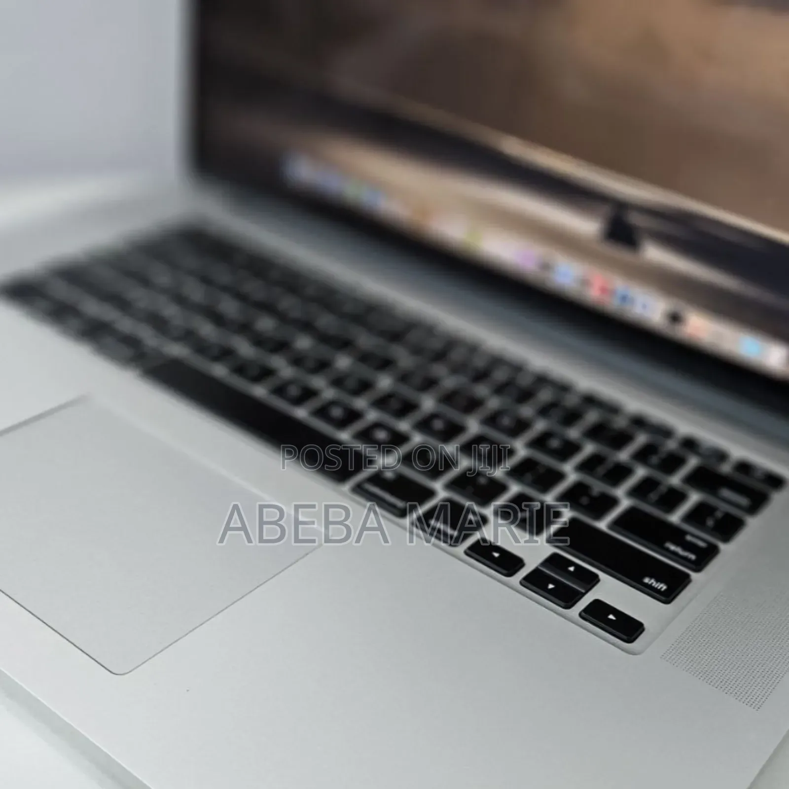 New Laptop Apple MacBook Pro 2015 16GB Intel Core I7 SSD 512GB