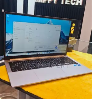 New Laptop Samsung 16GB Intel Core I7 SSD 512GB