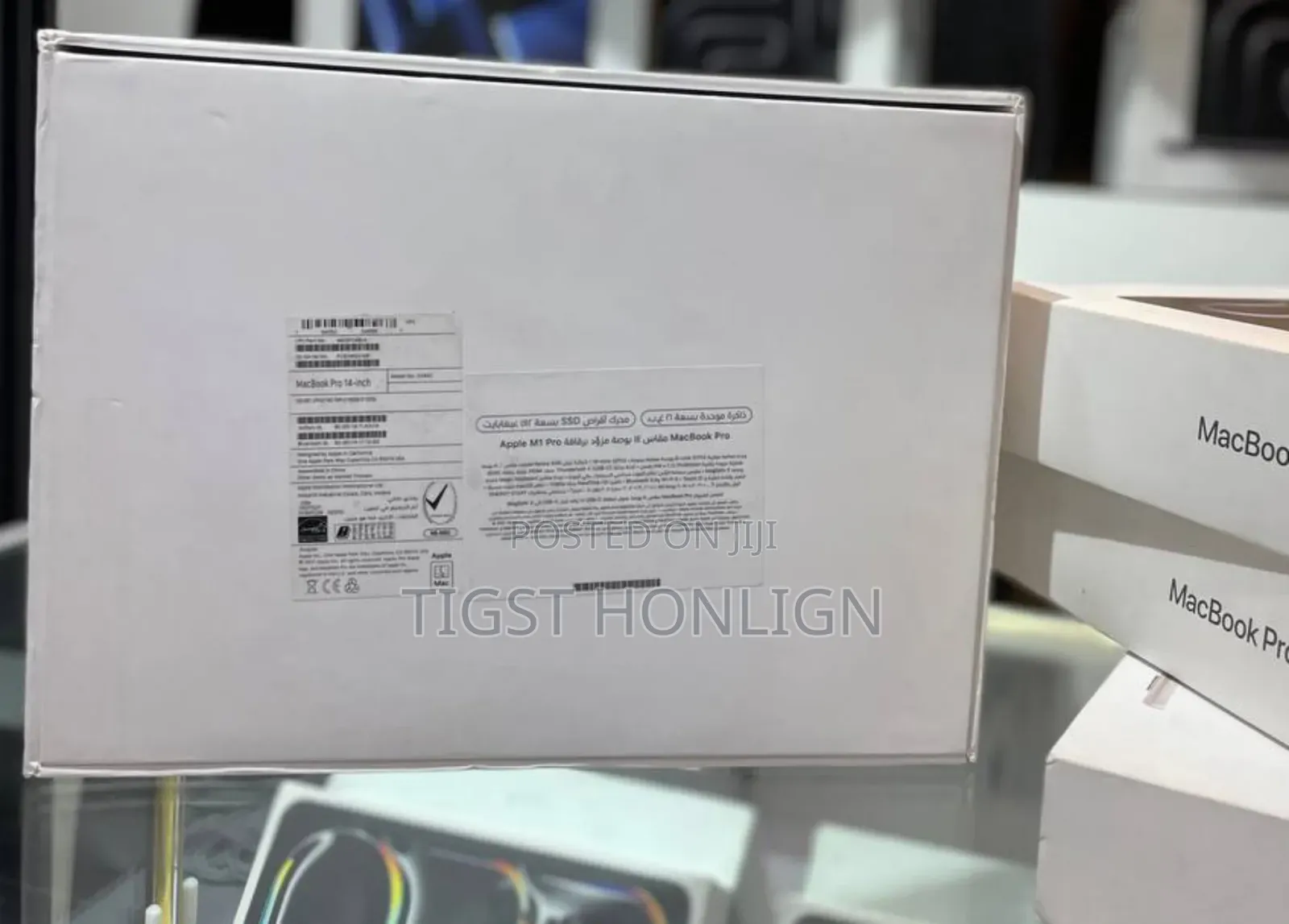 New Laptop Apple MacBook 16GB Apple M1 Pro SSD 512GB