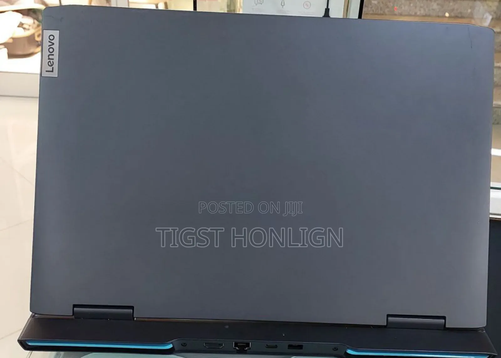 New Laptop Lenovo LOQ 15IRH8 16GB AMD Ryzen 5 SSD 512GB