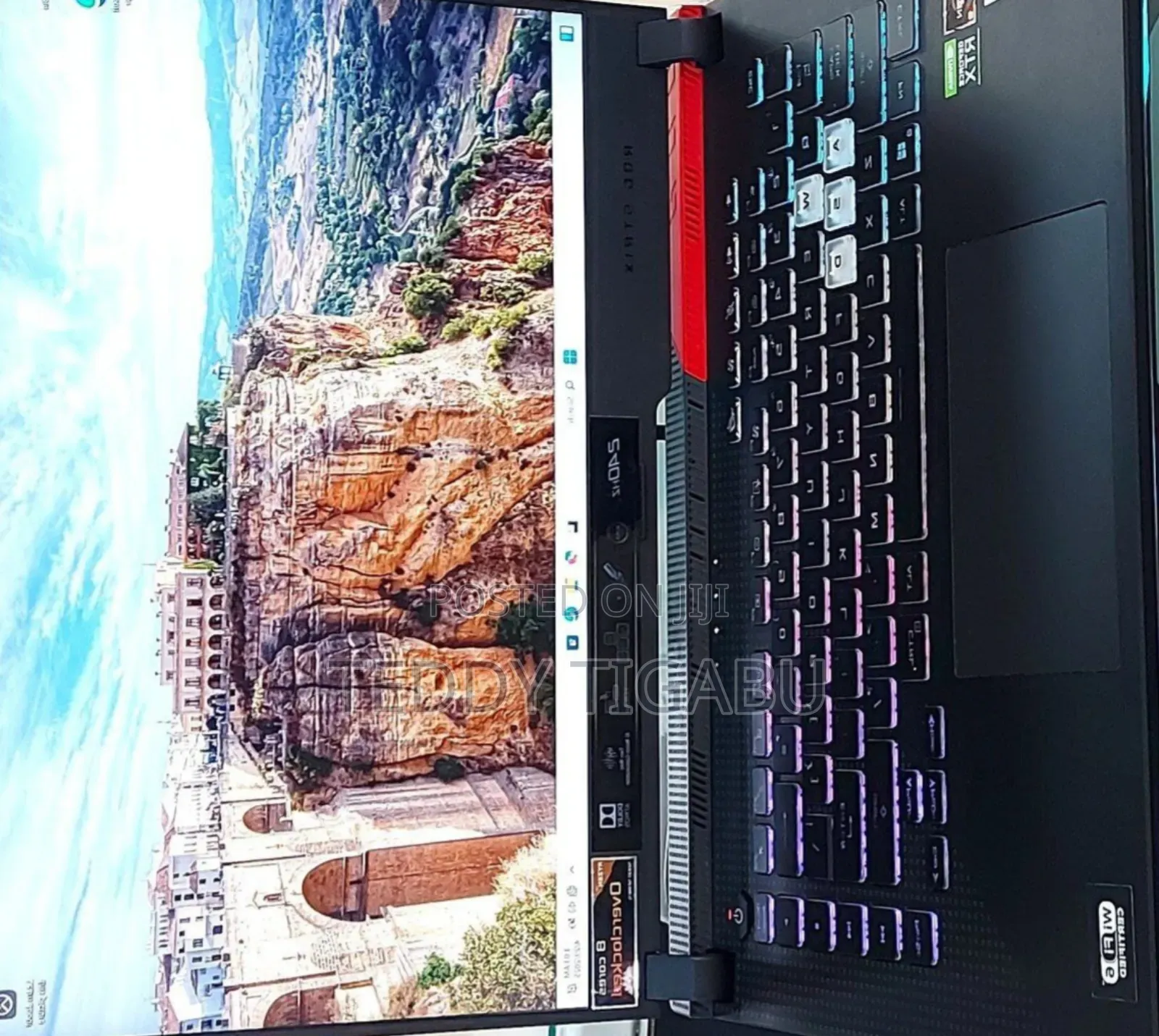 New Laptop Asus ROG Strix G15 16GB AMD Ryzen 7 SSD 1T