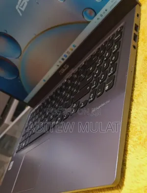 New Laptop Asus VivoBook 15 X505BA 8GB Intel Core I7 SSD 512GB