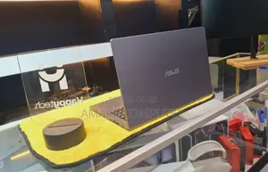 New Laptop Asus 8GB Intel Core I7 SSD 512GB