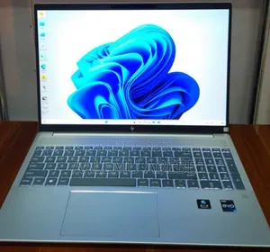 New Laptop HP Pavilion 15 16GB Intel Core I7 SSD 1T