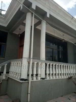 3bdrm Villa in Villa, Yeka for rent