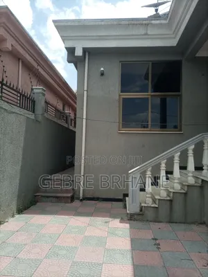 3bdrm Villa in Villa, Yeka for rent