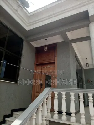 3bdrm Villa in Villa, Yeka for rent