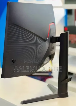 Koorui Curved Monitor