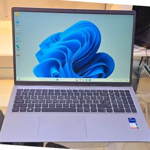 New Laptop Dell Inspiron 15 16GB Intel Core I7 SSD 512GB