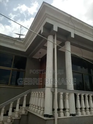 3bdrm Villa in Villa, Yeka for rent