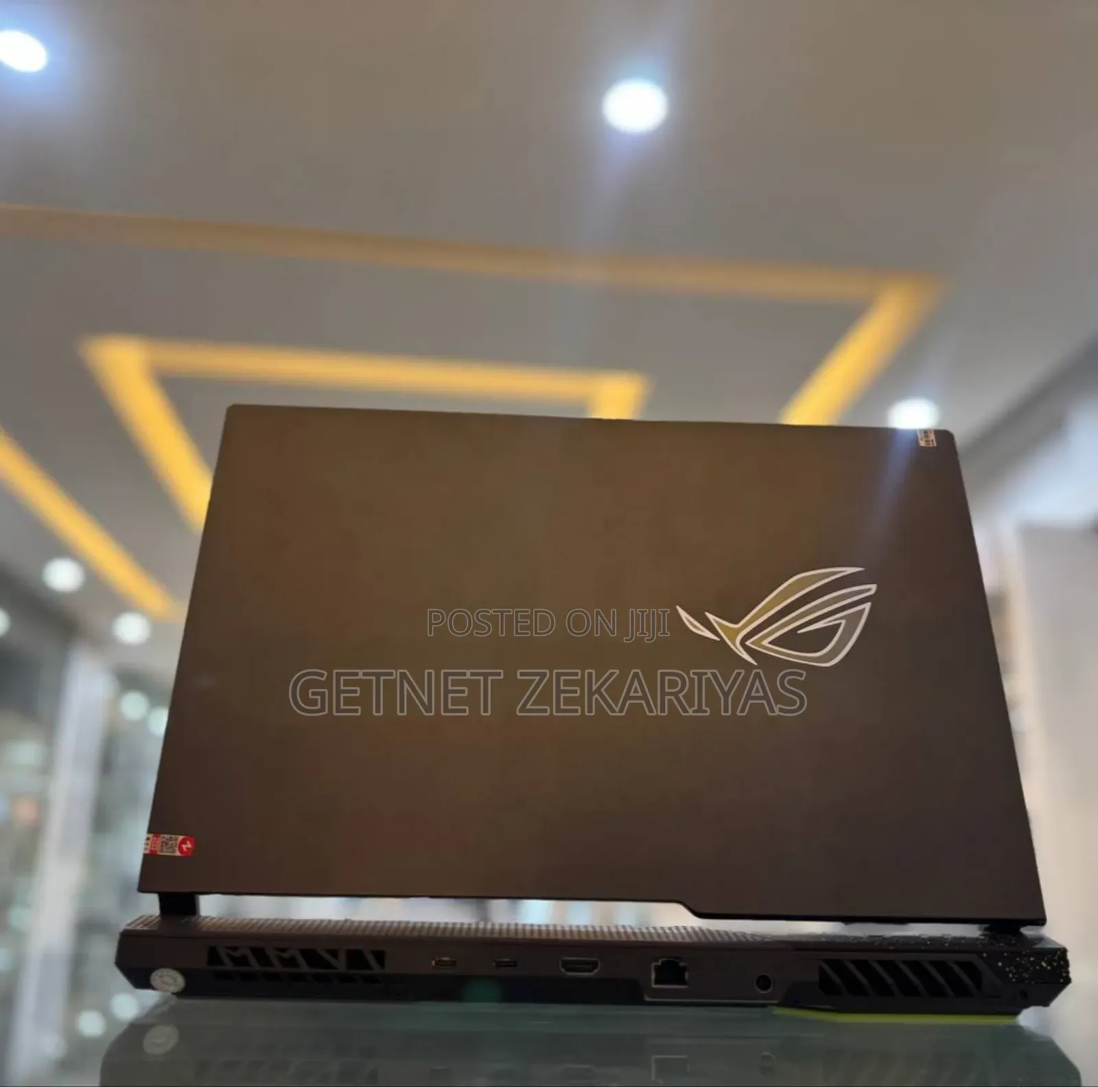New Laptop Asus ROG Strix G15 16GB AMD Ryzen 9 SSD 512GB
