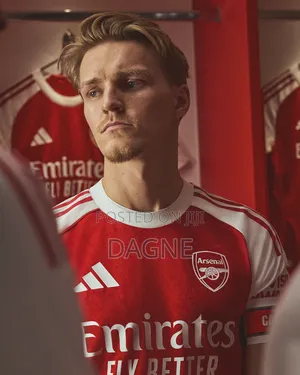Arsenal 202/26 Home Kit