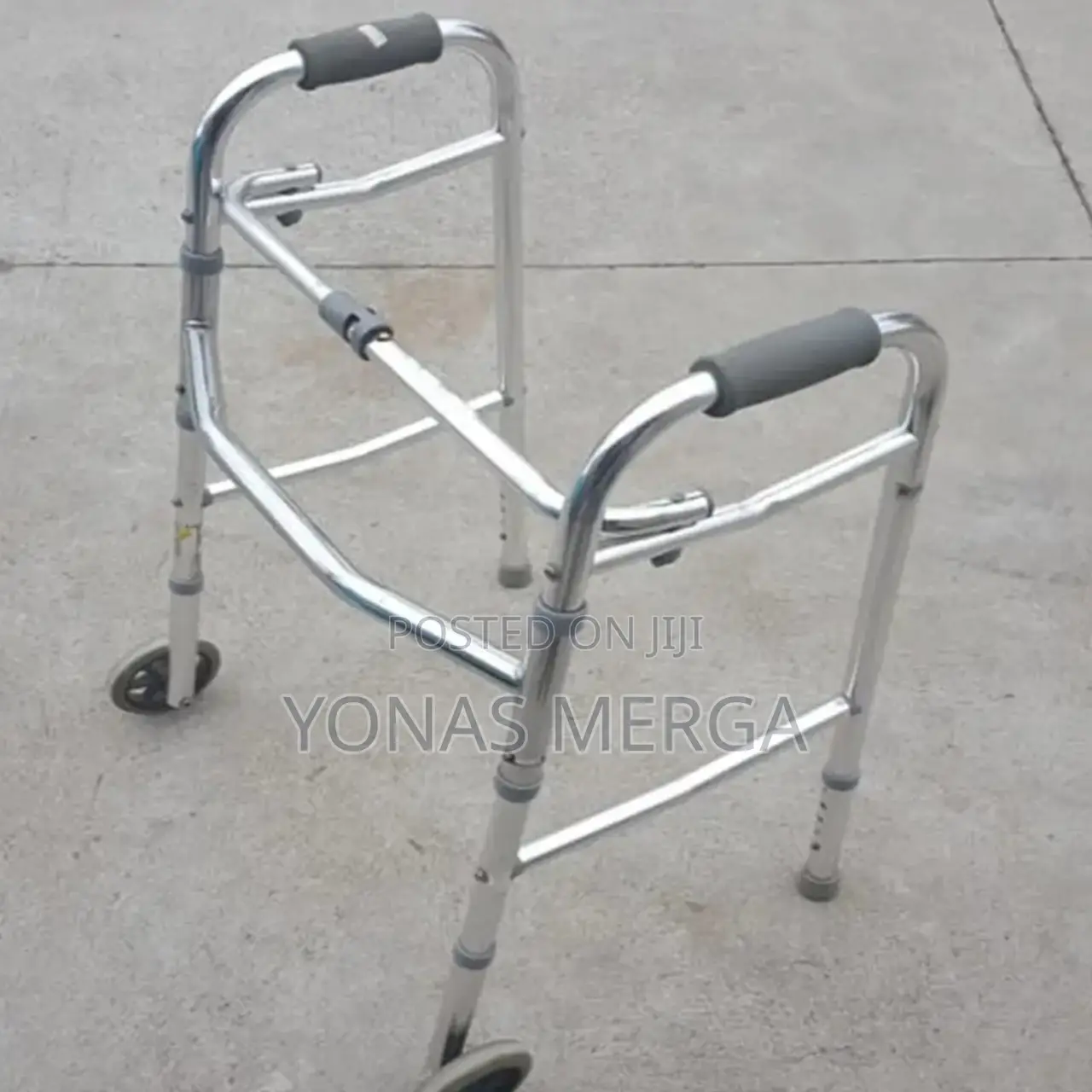 Folding Walker With Wheels፸剩case of 2 Silver Walkers