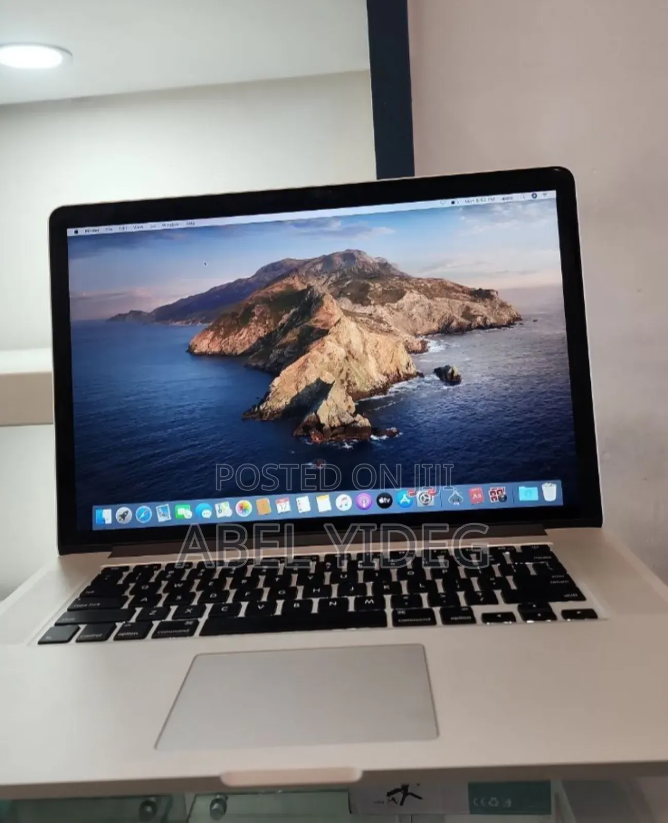 New Laptop Apple MacBook Pro 2011 8GB Intel Core I5 HDD 320GB