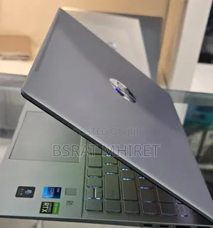 New Laptop HP Pavilion 15 16GB Intel Core I7 SSD 1T