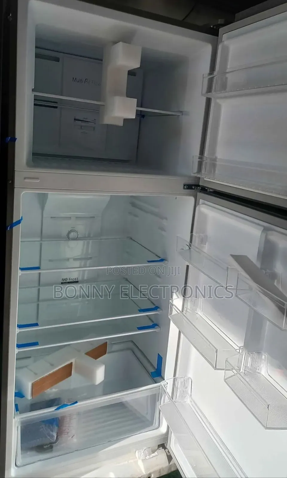 Akira Premium Fan System Refrigerator 450l