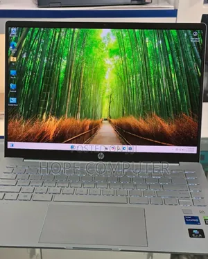 Photo - New Laptop HP Pavilion 15 16GB Intel Core I7 SSD 1T