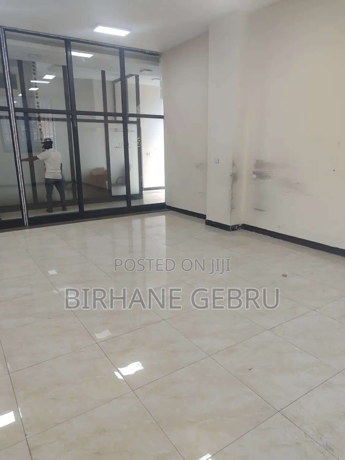 Luxury Apartiment for Office